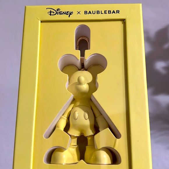 ⚜️💛⚜️Mickey Mouse Disney Bag Charm by BaubleBar